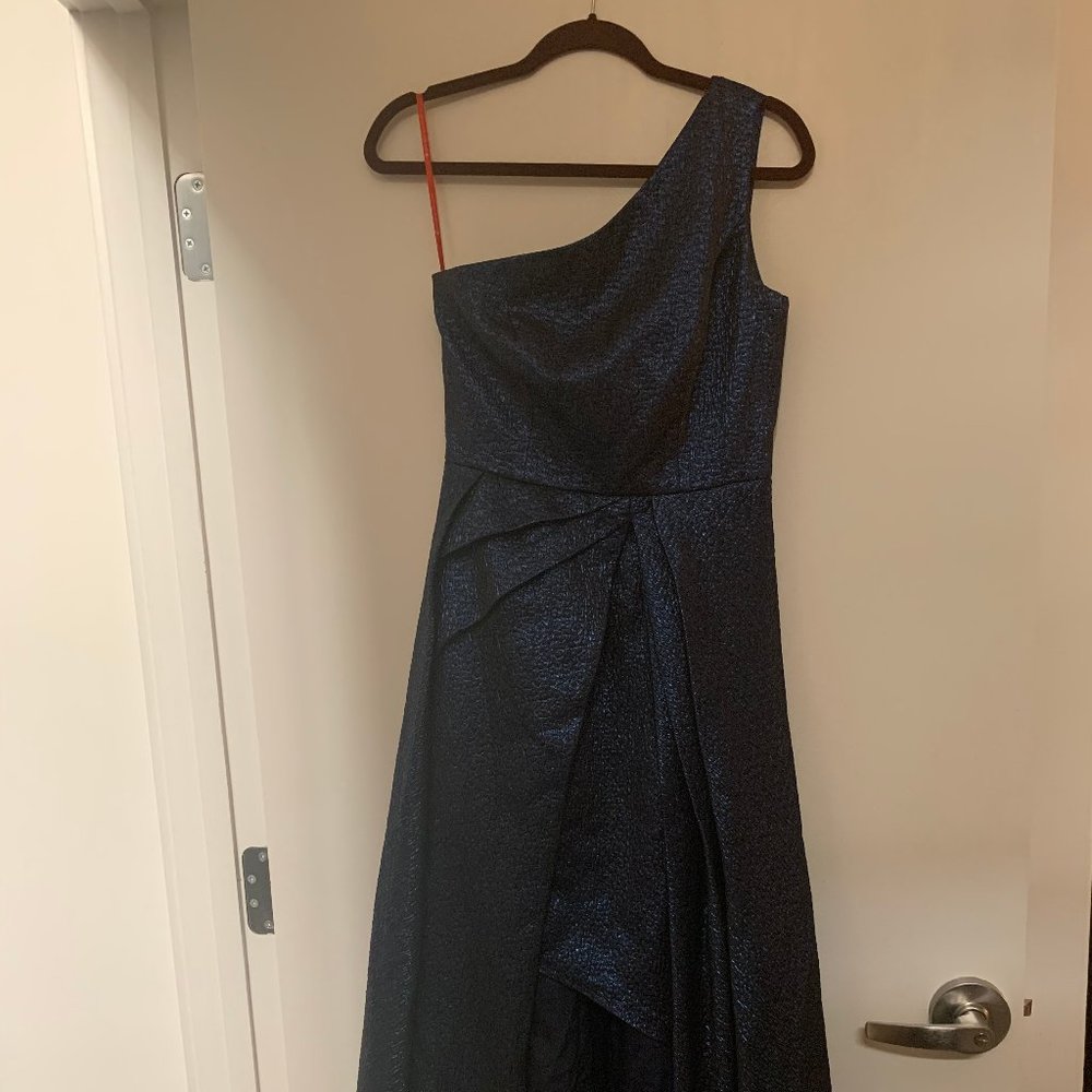 ML Monique Lhuillier Navy Odyssey Gown - beautiful formal / prom gown, Sz 4